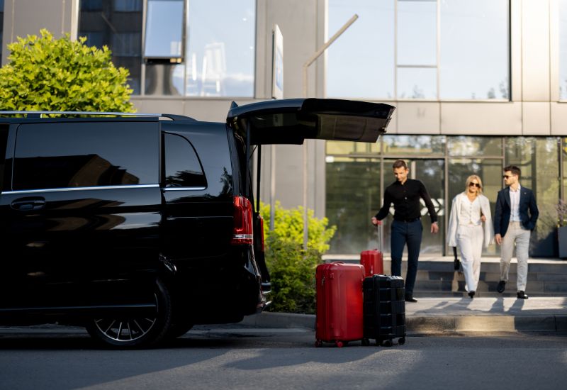 Atlas Limousine J.O. - luxury limousine service in Switzerland - airport transfer service - Limousine Service in Zurich