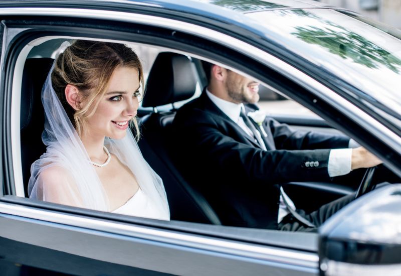 Atlas Limousine J.O. - luxury limousine service in Switzerland - wedding limo rental - Wedding limo rental